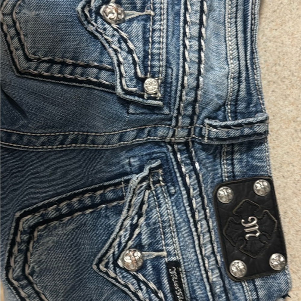Miss Me Jeans 24 Boot Cut Low Rise Medium Wash Thick Stitch Embroidered 24 x 27